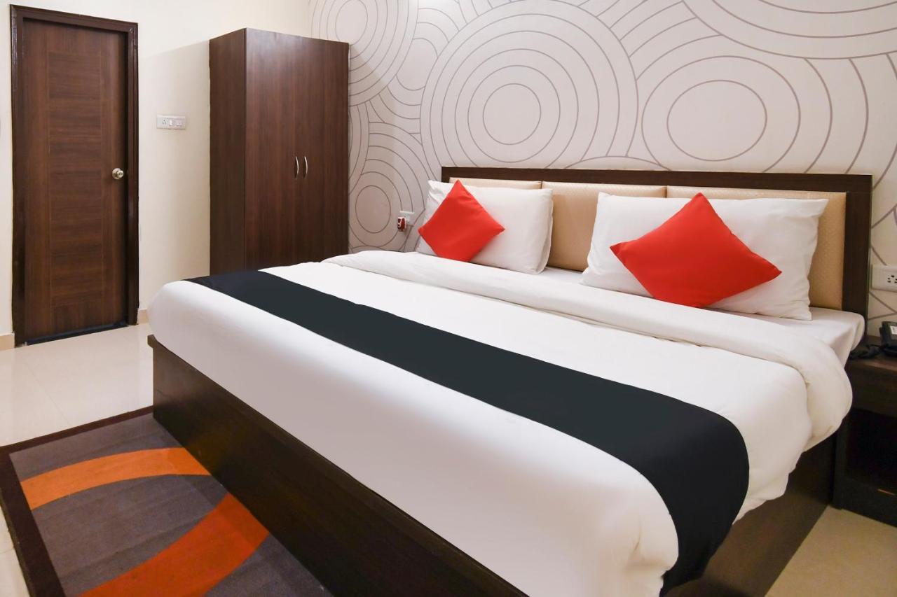 Capital O 70097 Sudha Inn Lucknow Luaran gambar