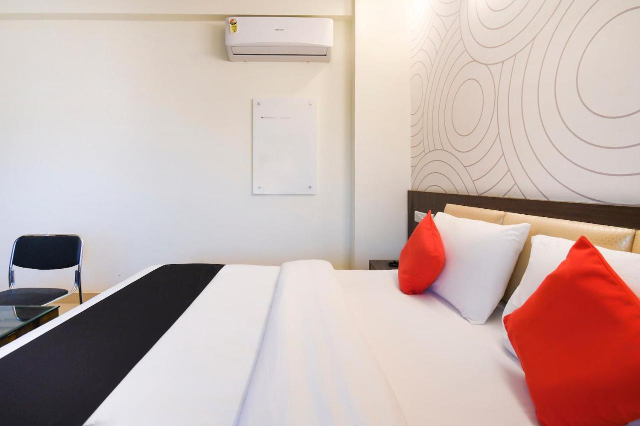 Capital O 70097 Sudha Inn Lucknow Luaran gambar