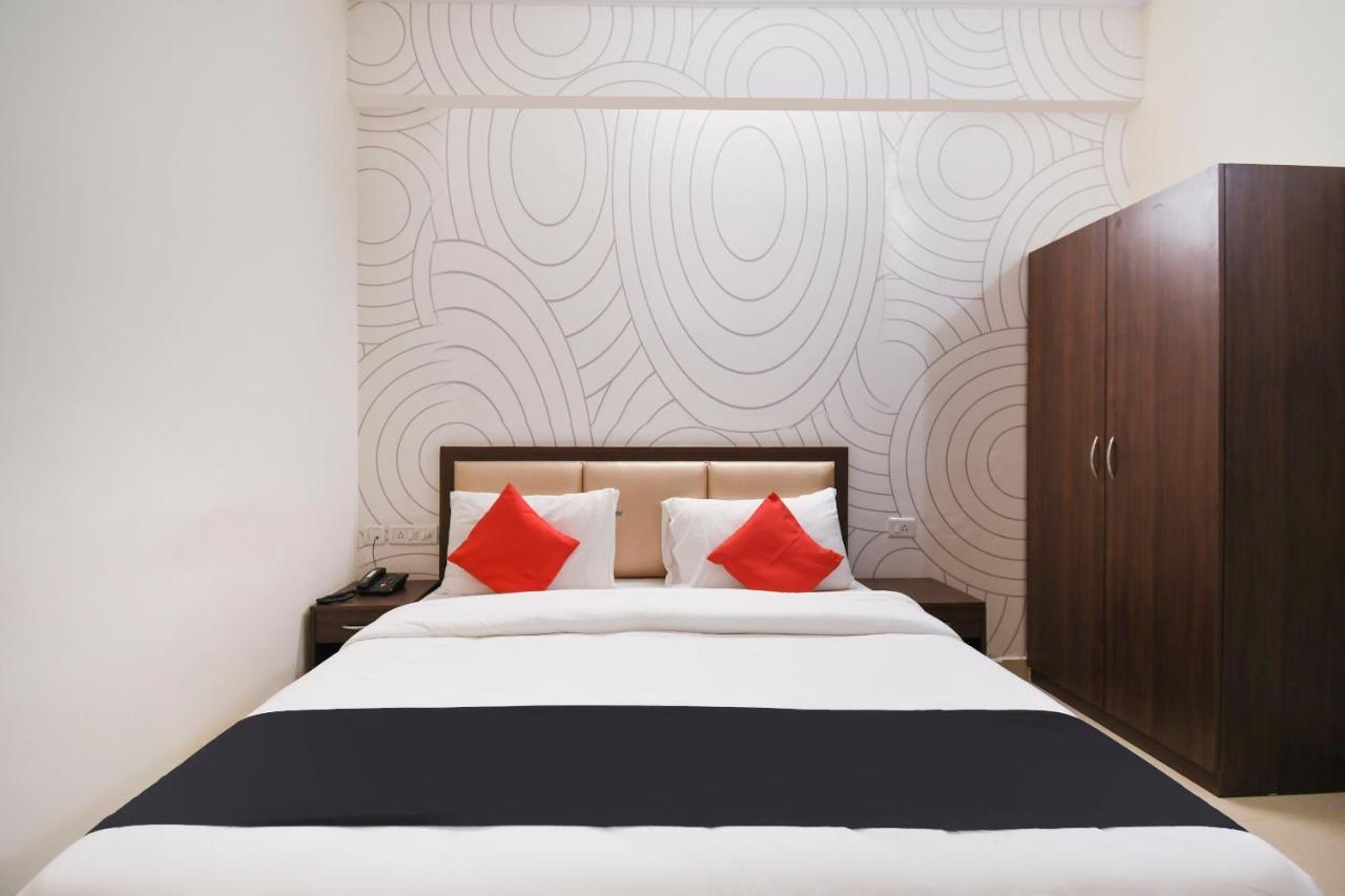 Capital O 70097 Sudha Inn Lucknow Luaran gambar